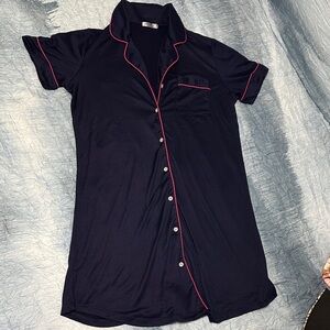 88. Elegant Navy Nightshirt with Pink Piping